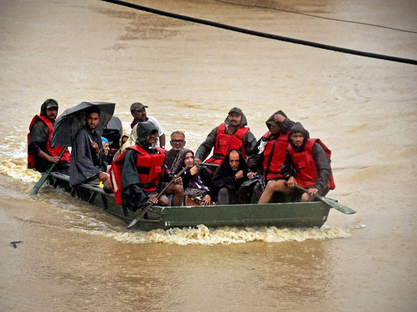 IIMC students leave for Jammu today for relief work