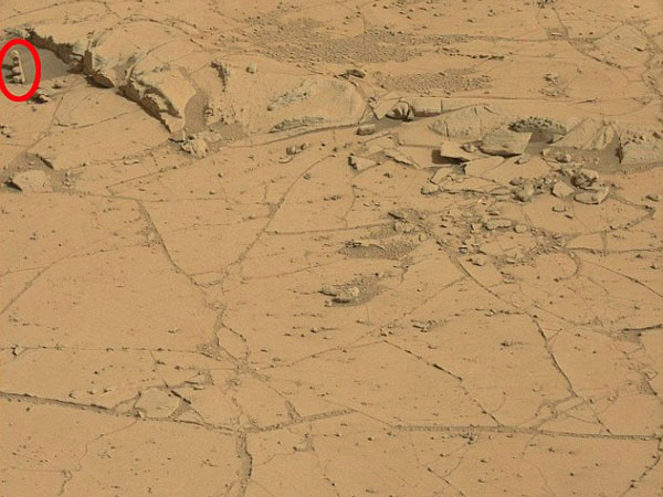 NASA's Curiosity Mars rover takes picture of a 'traffic signal' on Mars ...