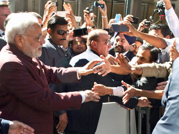 Indian-American crowd gathers outside UN to 'welcome' Modi
