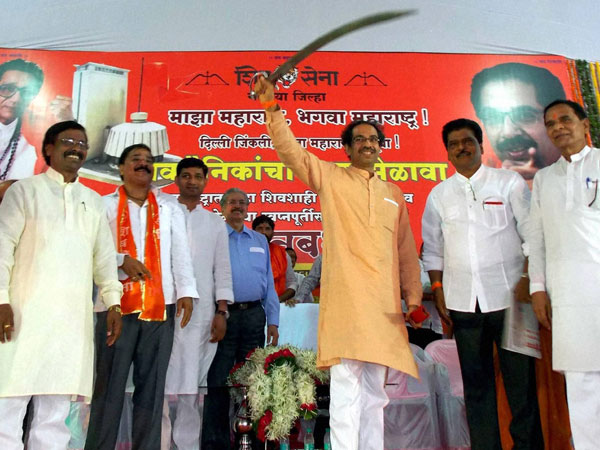 Shiv Sena hits out at BJP in 'Saamana'