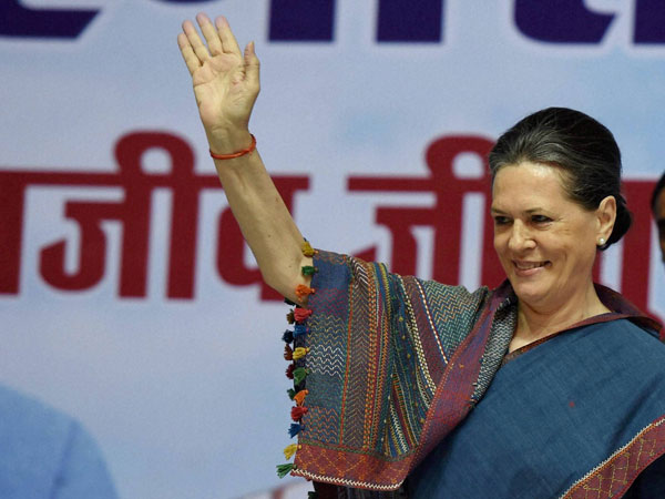 BJP making false promises: Sonia Gandhi