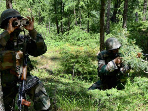 Heavy firing by Pakistan in Poonch