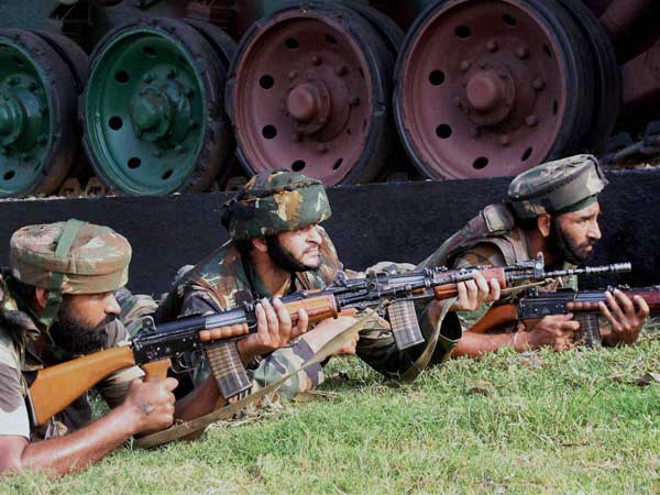 Sweets and shelling exchanged at IB, LoC