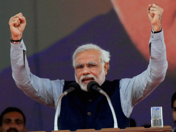 Congress-NCP split a farce, says Modi