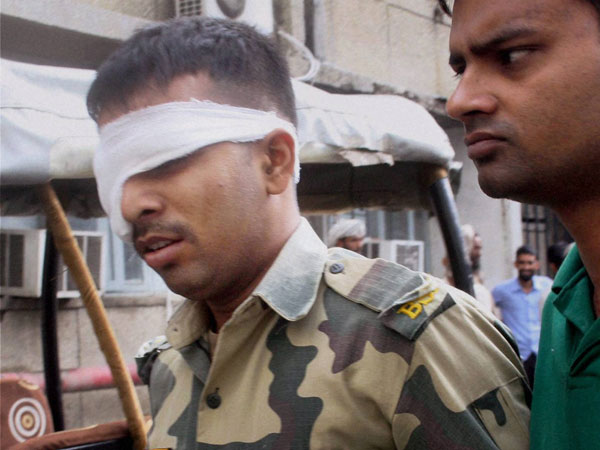 5 injured in Pak overnight shelling