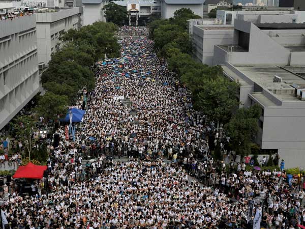 Taiwan backs Hong Kong protesters 