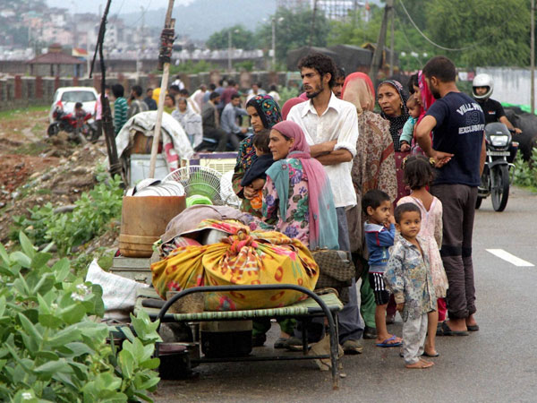 Flood relief: BSNL not to charge for telecom services in Kashmir for September