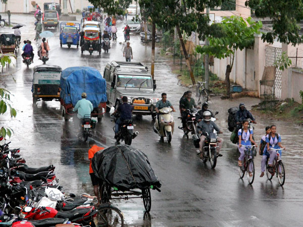 Cyclone Alert! Over 40 trains cancelled