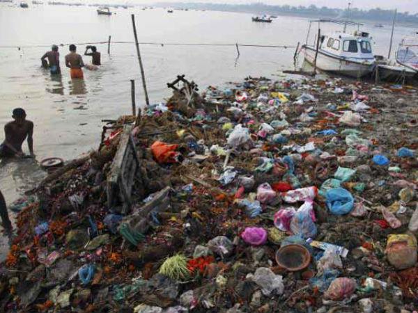 Ganga river polluted