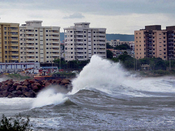 LIC to step up services in cyclone-hit AP, Odisha
