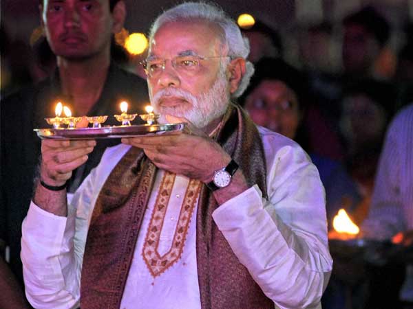 Kashmir flood victims pin hope on PM Modi's visit on Diwali