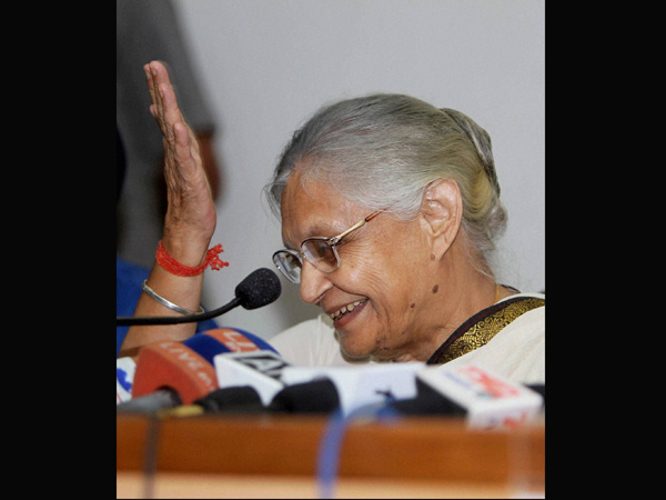 Sheila Dikshit praises Narendra Modi 