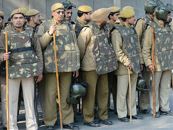police deployment to prevent communal clashes in Delhi.