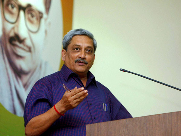 Parrikar to resign on Nov 8