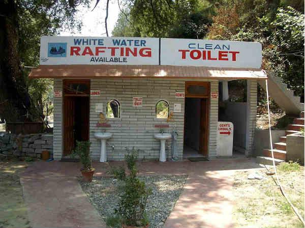 Toilet Toilet