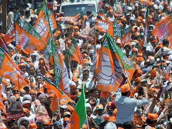 BJP's plan for Congress Mukt Bharat: Focus on states where presence is less. BJP's plan for Congress Mukt Bharat: Focus on states where presence is less.