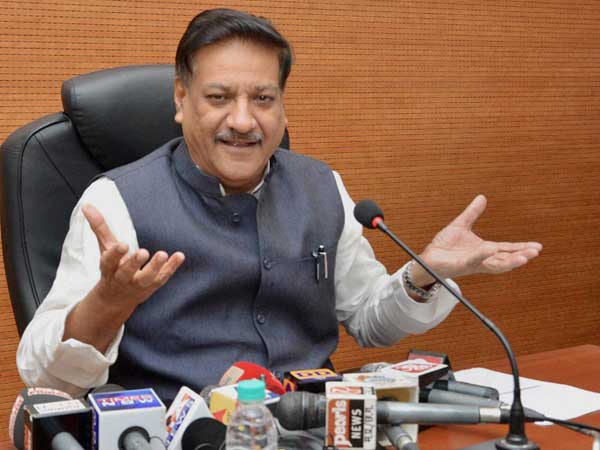 prithviraj-chavan prithviraj-chavan