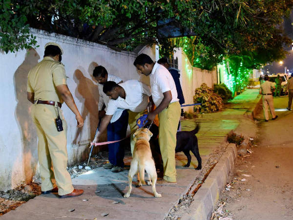 bangalore-blast-1 bangalore-blast-1