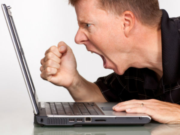 Working too long at office desk? Doing so will turn you violent . Working too long at office desk? Doing so will turn you violent .
