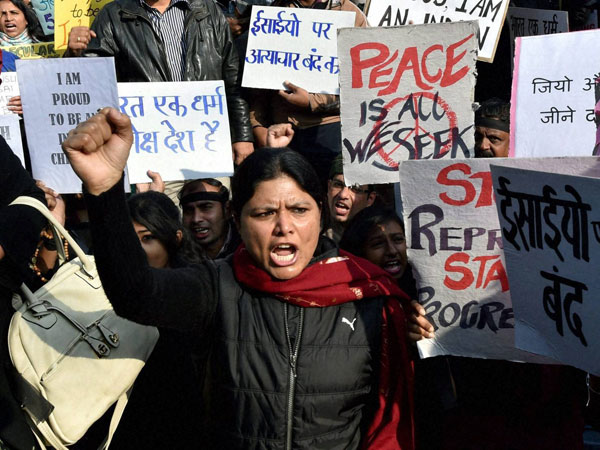 Protest against 'attacks' on churches Protest against 'attacks' on churches