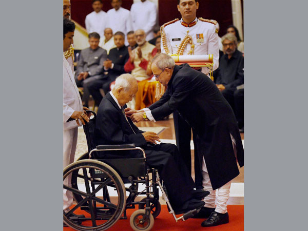 President Pranab Mukherjee presents Padma Bhushan to Saichiro Misumi
