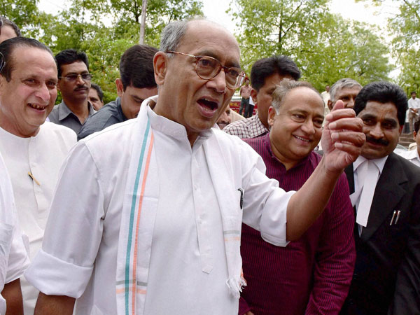 Is RSS next on radar, asks Digvijay Is RSS next on radar, asks Digvijay