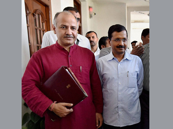 arvind-kejriwal-manish arvind-kejriwal-manish