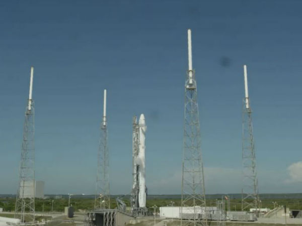 NASA SpaceX mission explodes NASA SpaceX mission explodes