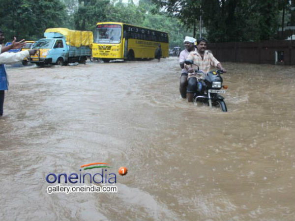 Rain ravaged Chennai cut off from the world