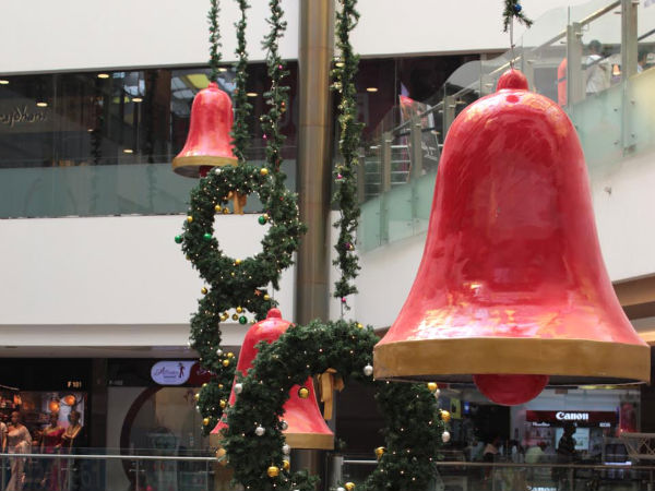 Decorations Made From Recycled Materials For Green