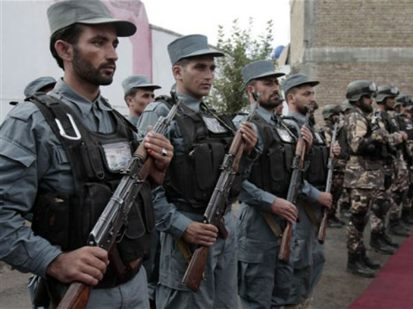 Afghan police refuse to fight Taliban Afghan police refuse to fight Taliban