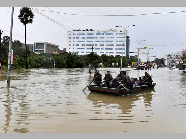Rs 300 cr contributed to TN relief Rs 300 cr contributed to TN relief