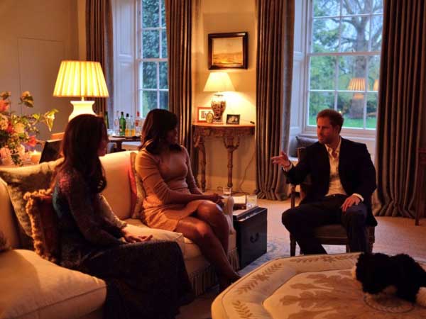 Michelle Obama and Prince Harry have a word Michelle Obama and Prince Harry have a word