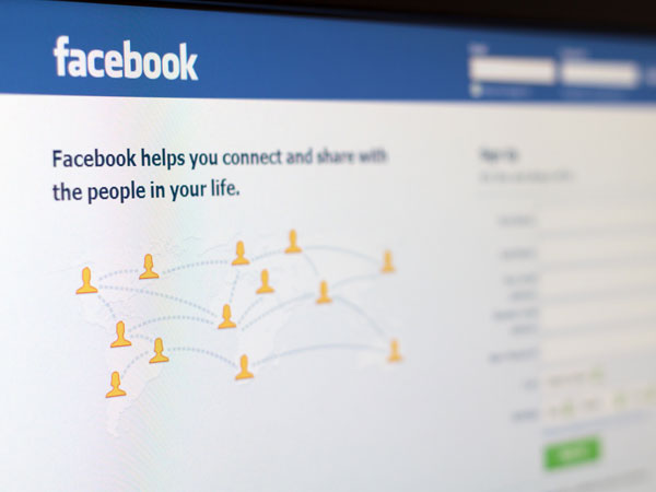 Facebook Facebook