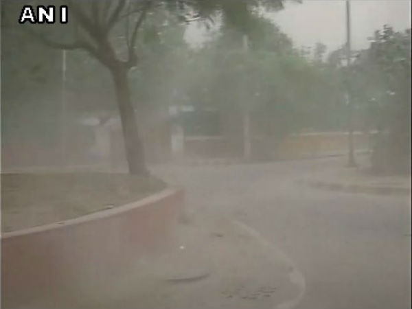 In pics: Dust storm in Delhi-NCR