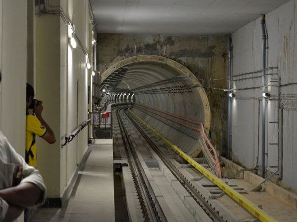 1 lakh people on board Namma Metro 1 lakh people on board Namma Metro