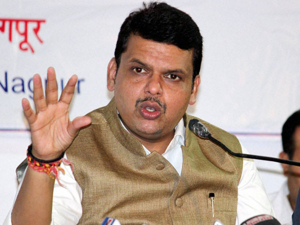 Maha CM meets Amit Shah Maha CM meets Amit Shah