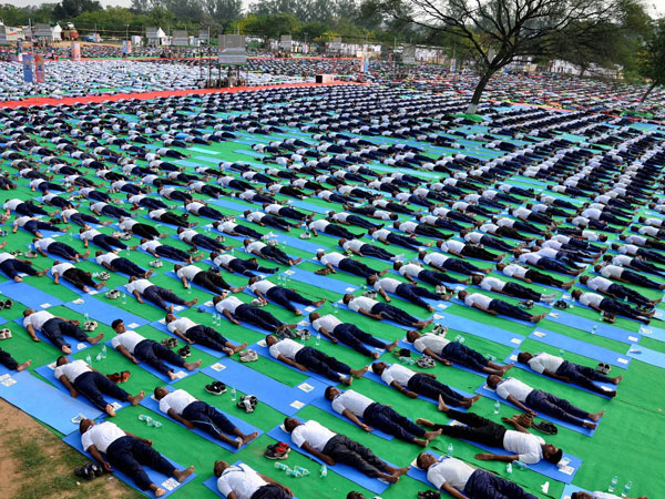 yoga yoga
