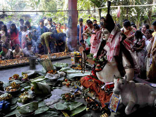 Pics: 1st Monday of Saawan