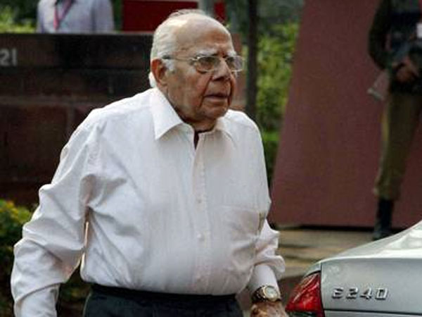 Jethmalani's exit: BJP slapped with fine Jethmalani's exit: BJP slapped with fine
