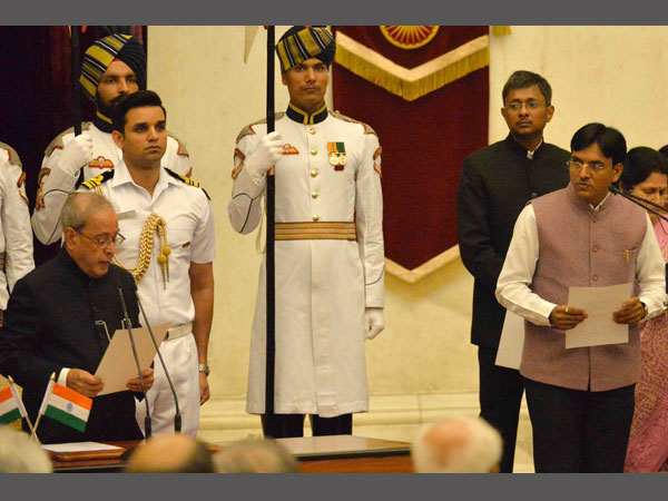 Mansukh L Mandaviya Mansukh L Mandaviya