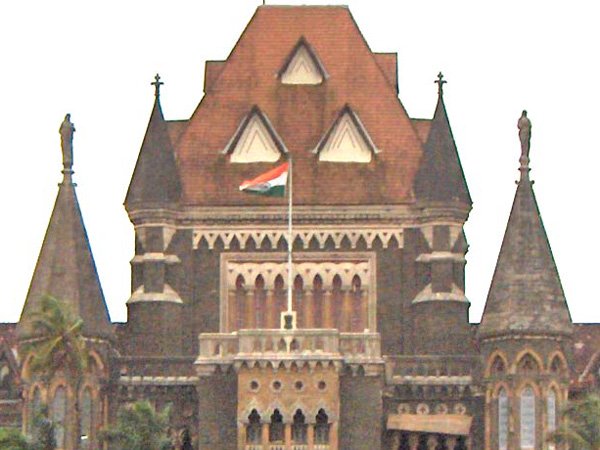 HC permits women inside Haji Ali dargah HC permits women inside Haji Ali dargah