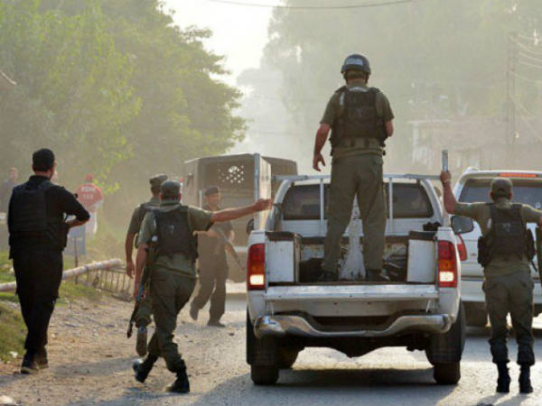 Terror attack in Peshawar: 5 killed Terror attack in Peshawar: 5 killed