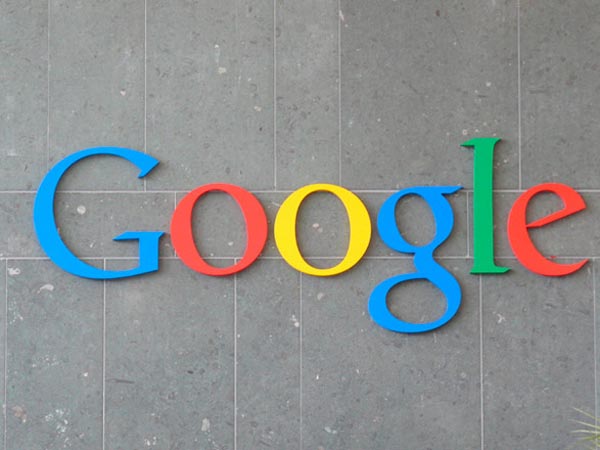 Google launches smartphone Google launches smartphone