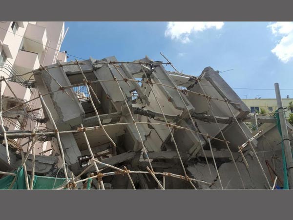 building-under-construction-collapsed-in-karnatak-two-dead