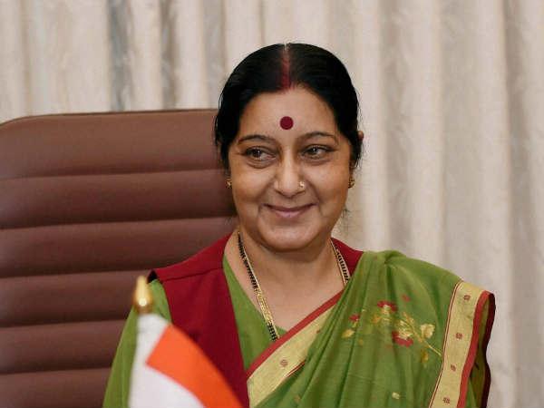 Sushma agrees to help boy with Pak bride Sushma agrees to help boy with Pak bride