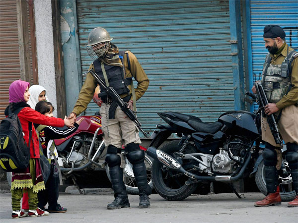 Kashmir returns back to life Kashmir returns back to life