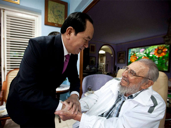Fidel Castro with world leaders