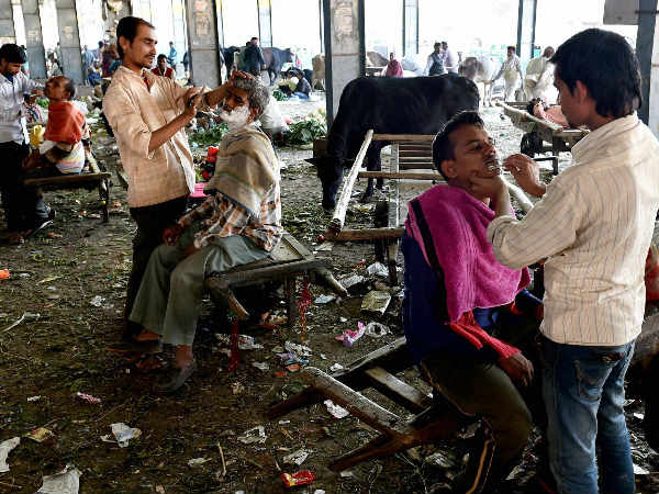 Govt to launch an App for barbers Govt to launch an App for barbers