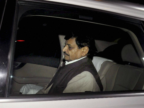 Samajwadi party senior leader Shivpal Singh Yadav in Lucknow Samajwadi party senior leader Shivpal Singh Yadav in Lucknow